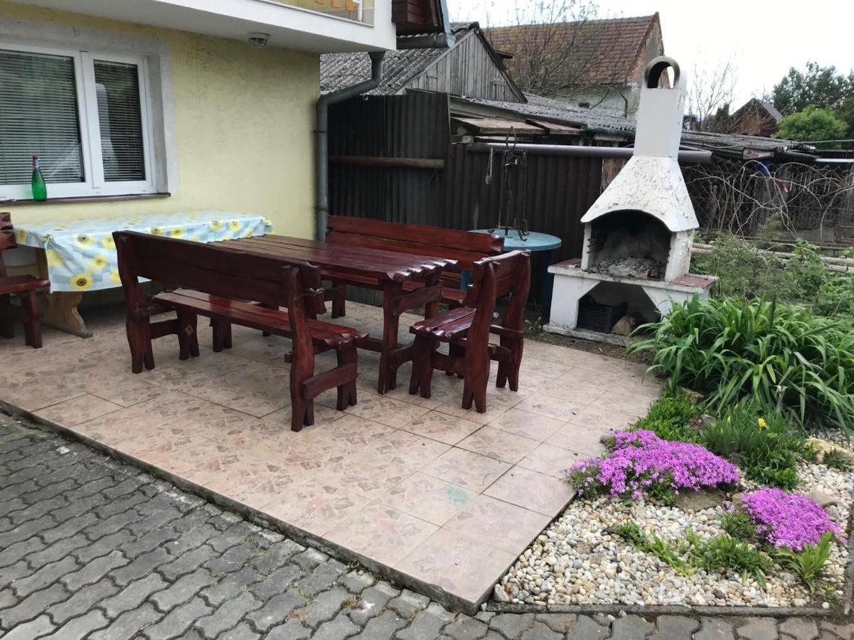 Apartmany Ingrid Besenova Ngoại thất bức ảnh